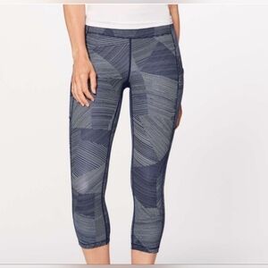 lululemon Geometric Navy Cropped Leggings, Size 8